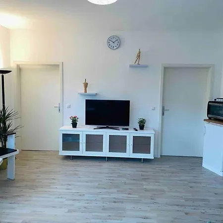 Schoenes Bungalow, Check-In Kontaktlos, Zentral Duisburg Exterior foto